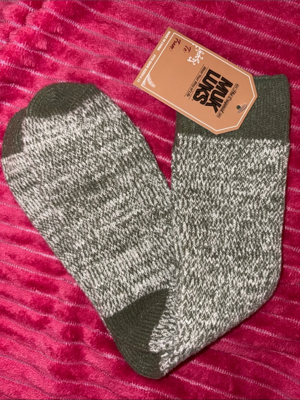 Muk Luks Marled Olive Green &  Gray Crew Socks Size 6-11